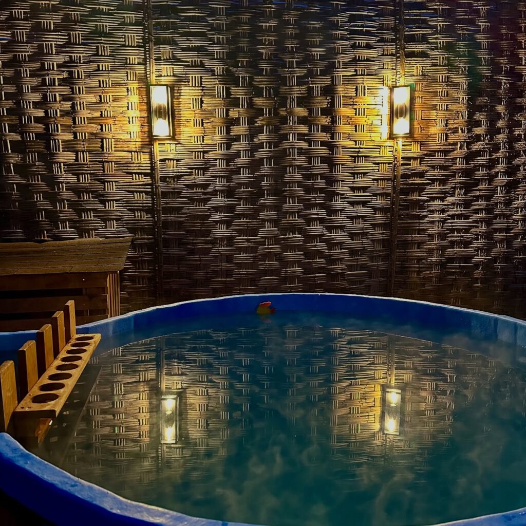 imagen de tinaja de agua caliente