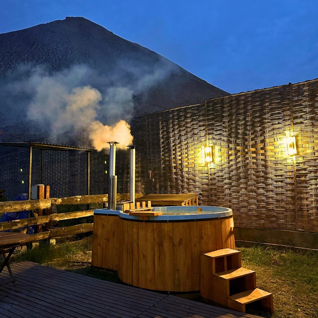 tinaja de agua caliente en el valle del elqui